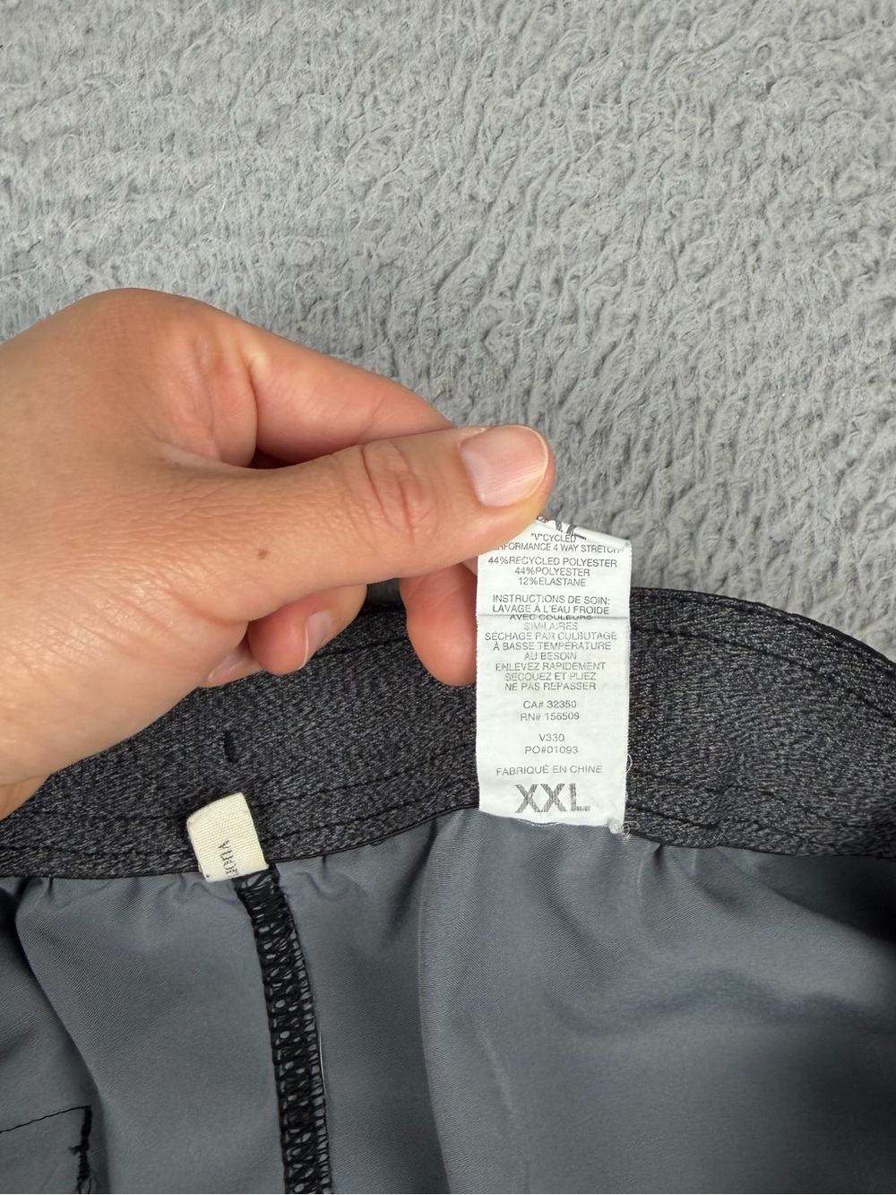 Vuori Banks Shorts Men XXL Charcoal 7'' Unlined Drawstrings Performance Athletic - Picture 10 of 11